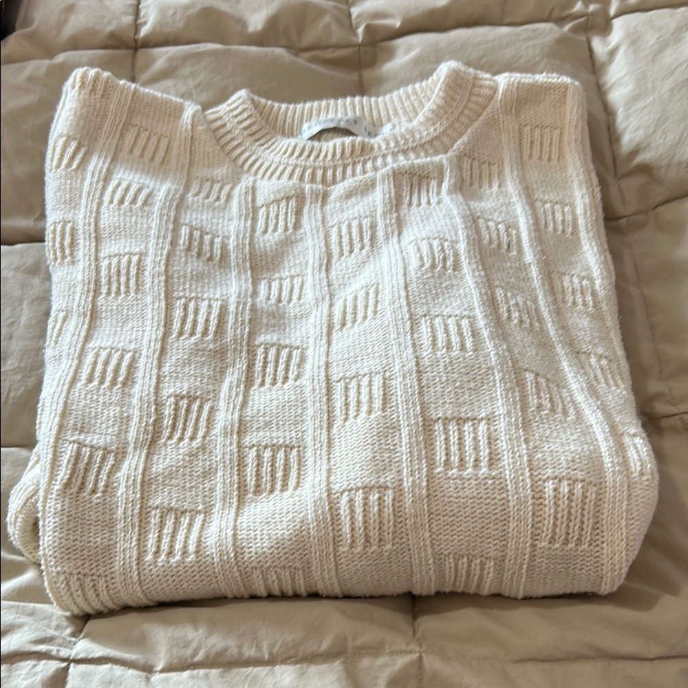 Geoffrey Beene Men's Ivory Crewneck Sweater